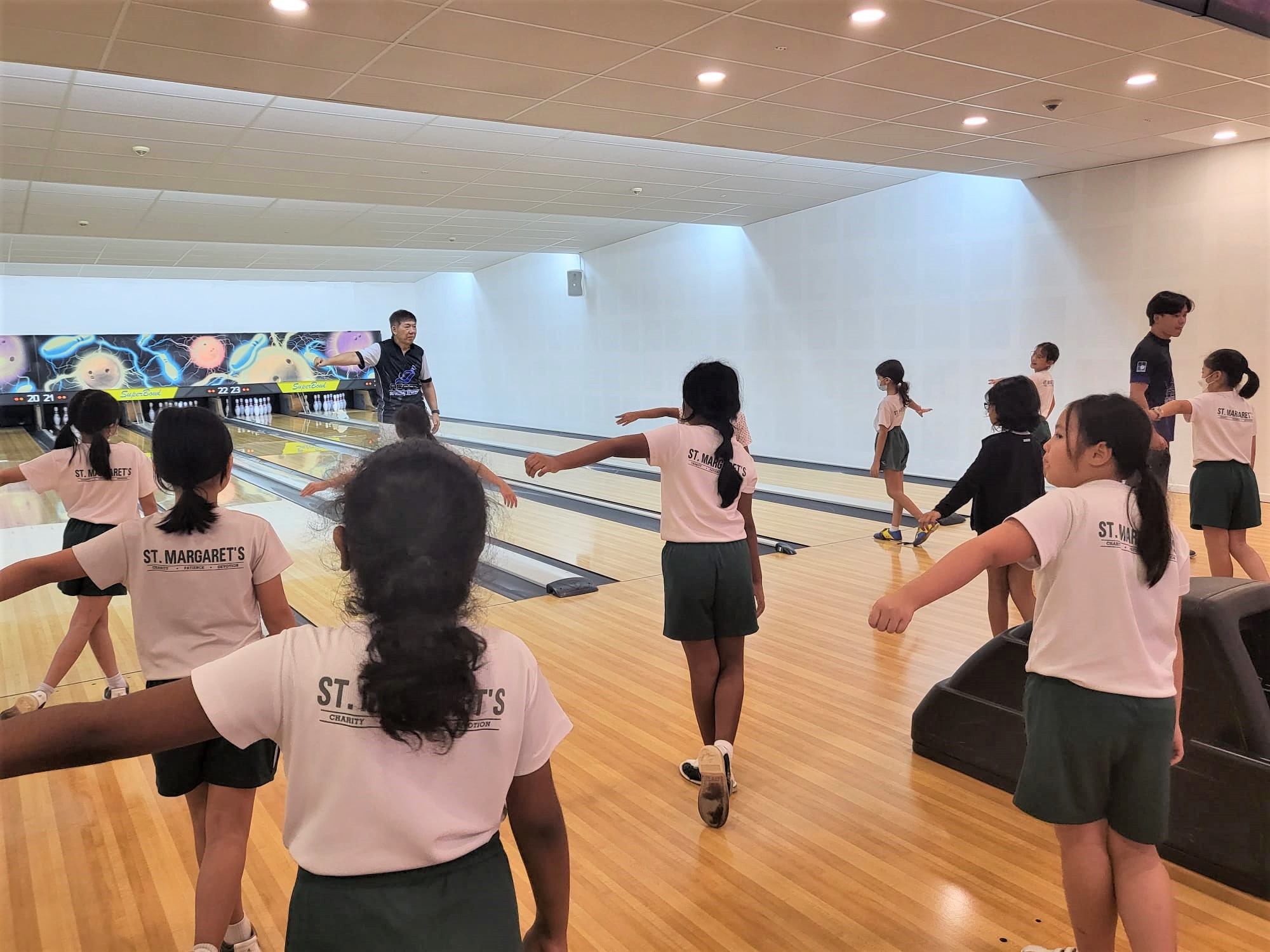 volunteer recess ministry pv